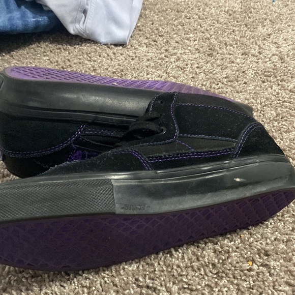 Half cabs - Picture 3 of 3